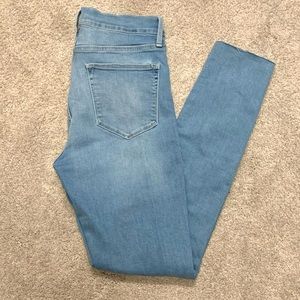 Frame Le High Skinny Jeans                           NWOT